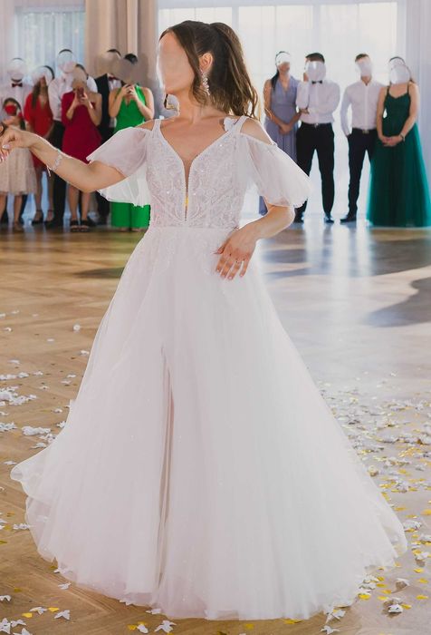 Suknia ślubna z salonu GRACJA + welon