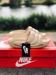 Дутые шлепанцы Найк / сланцы Найк / новинка 2025 / тапочки Nike