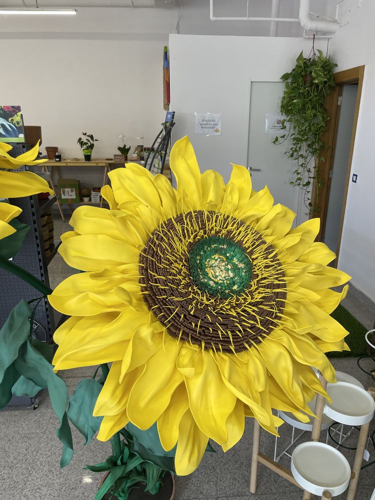 Girasol Gigante (feito a mao - material lavavel - todo desmontavel)