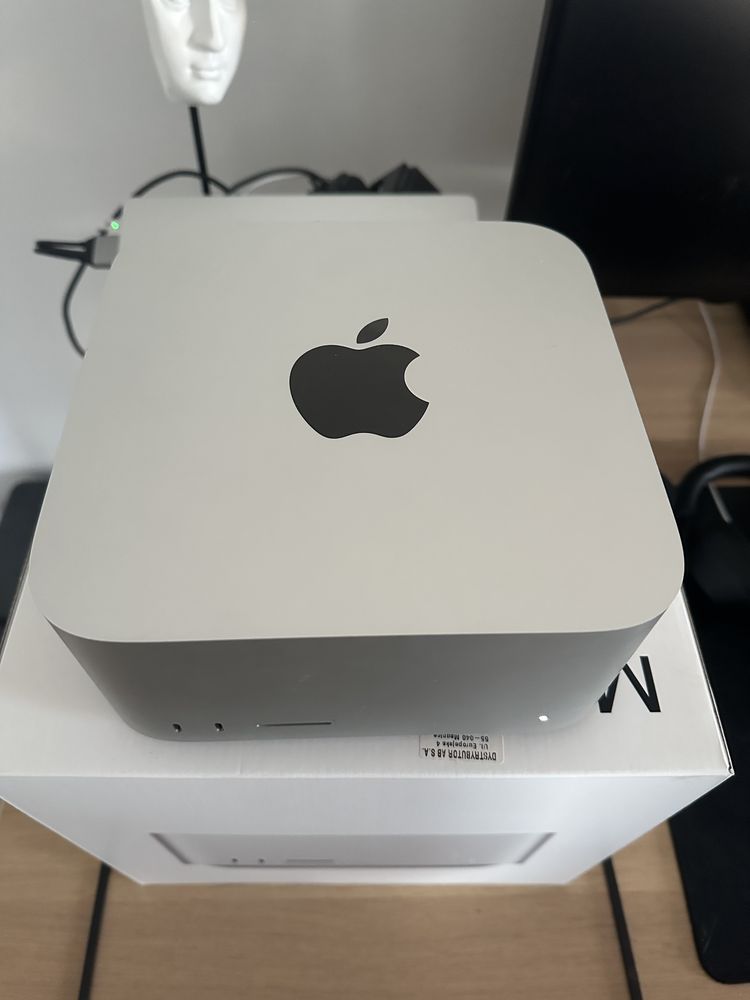 Apple Mac Studio M2 Max 32GB RAM 1TB– jak nowy
