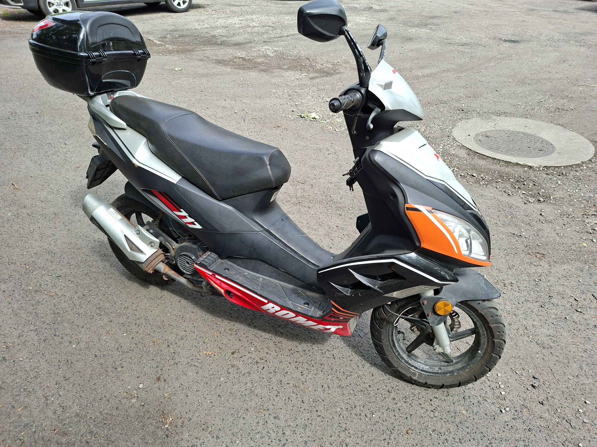 Skuter Romet 717