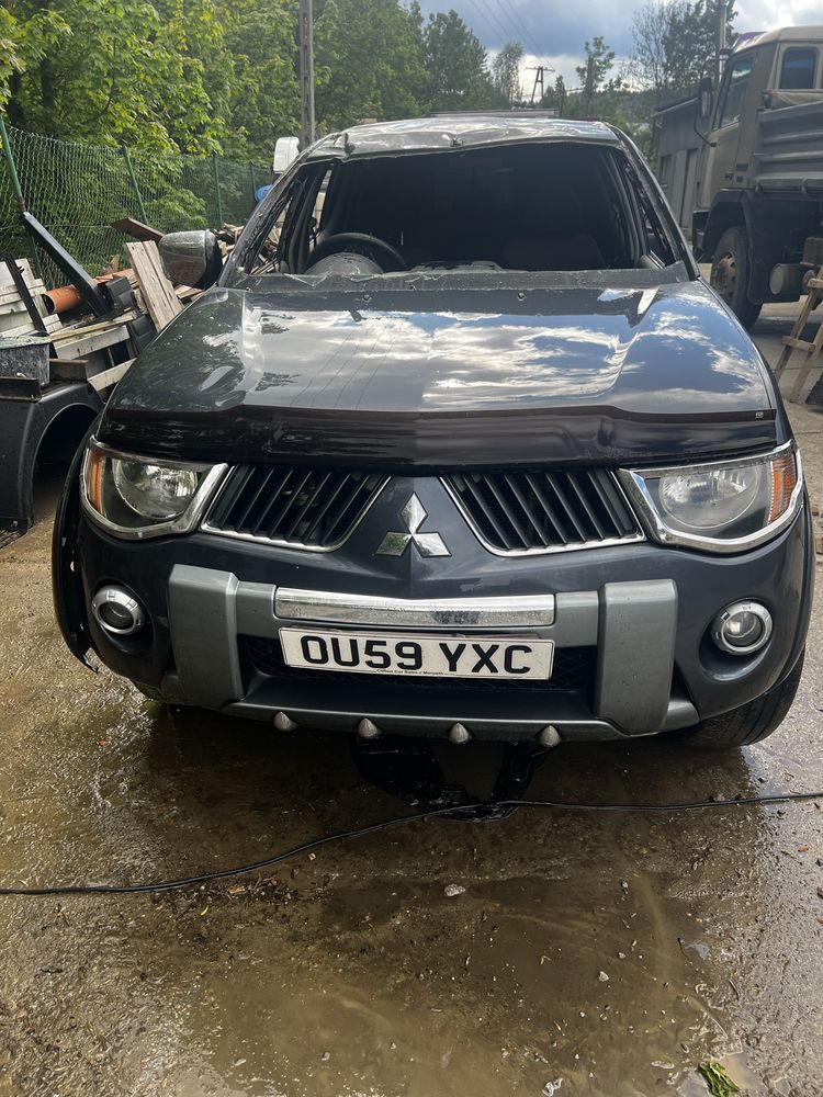 Czesci mitsubishi L200