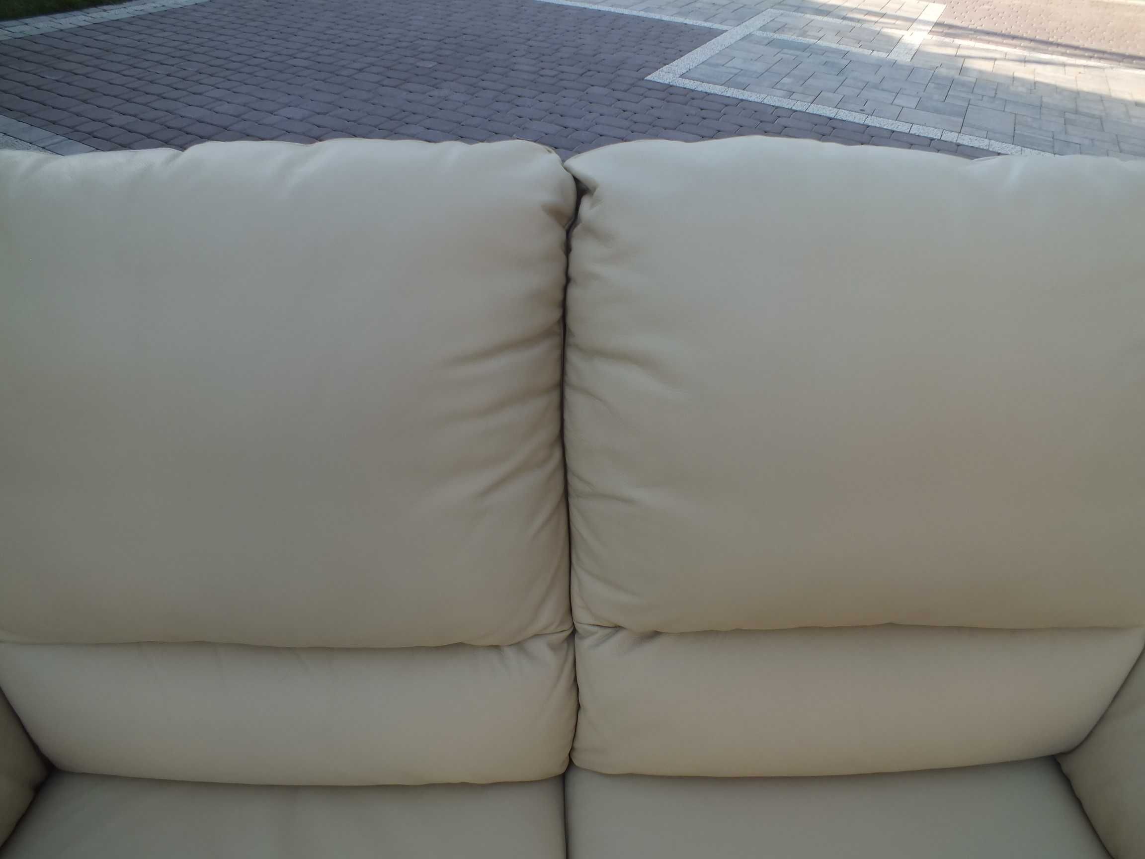 Zestaw kanap skórzanych 3+2+1 z funkcją relax kolor ecru.