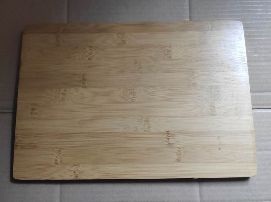 Deska drewniana bambusowa kuchenna 32x22 cm