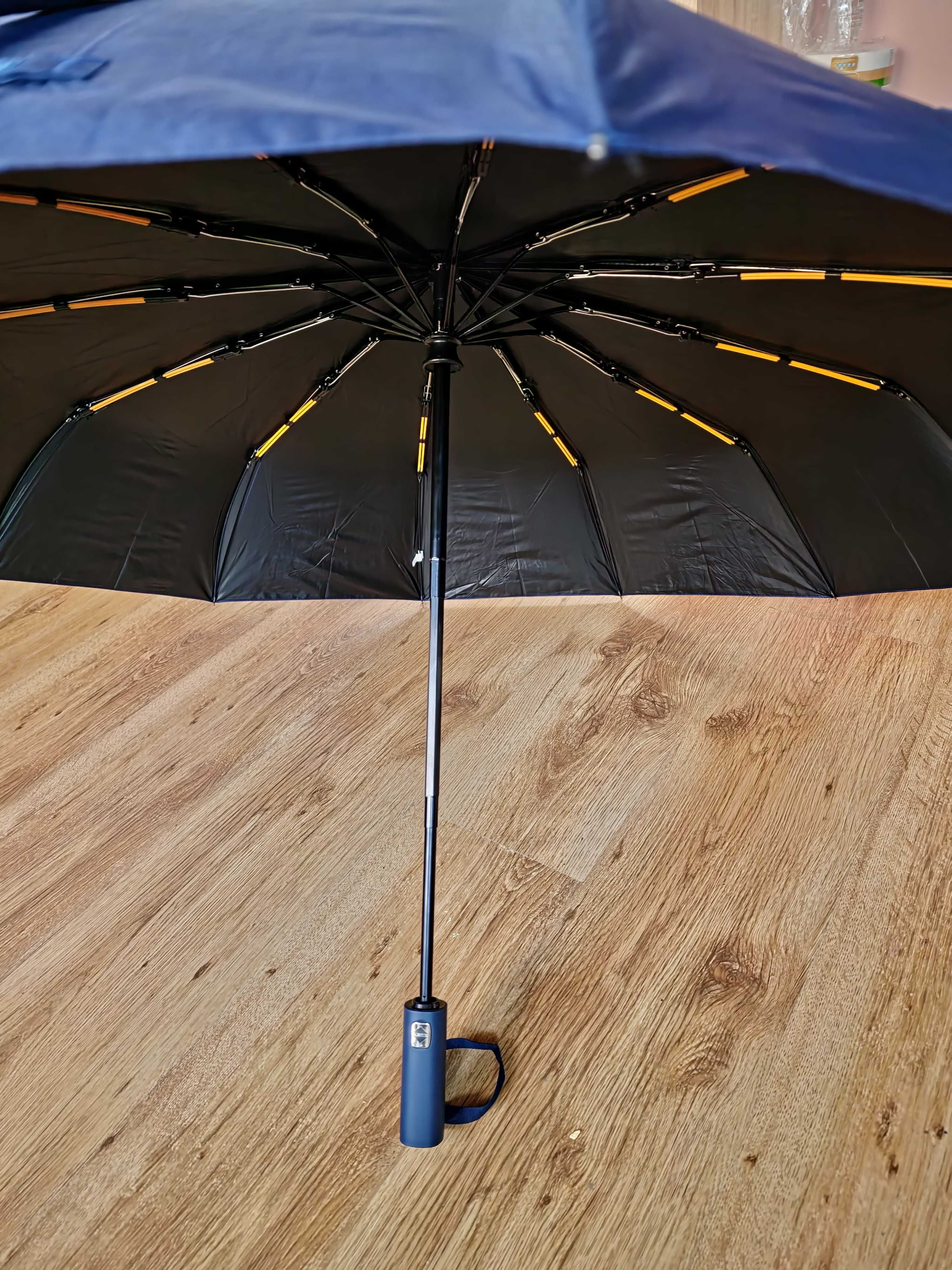 Do sprzedania solidna, duża parasolka w ciemnoniebieskim kolorze