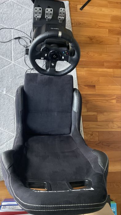 Kierownica Logitech g920 + fotel Playseat Evolution alcantara ZESTAW