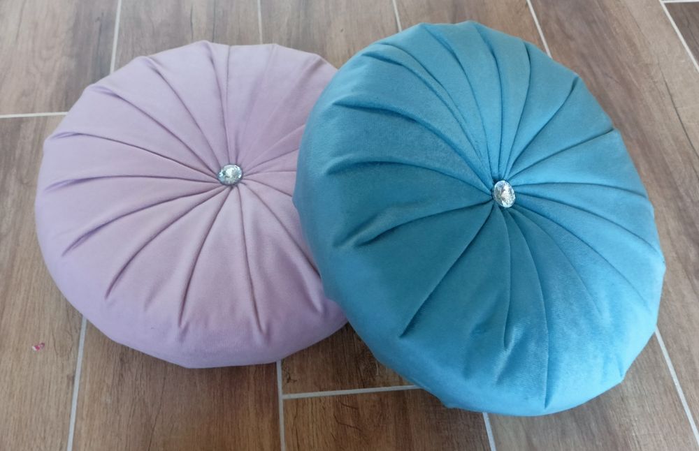 Poduszka dekoracyjna okrągła mix kolorów