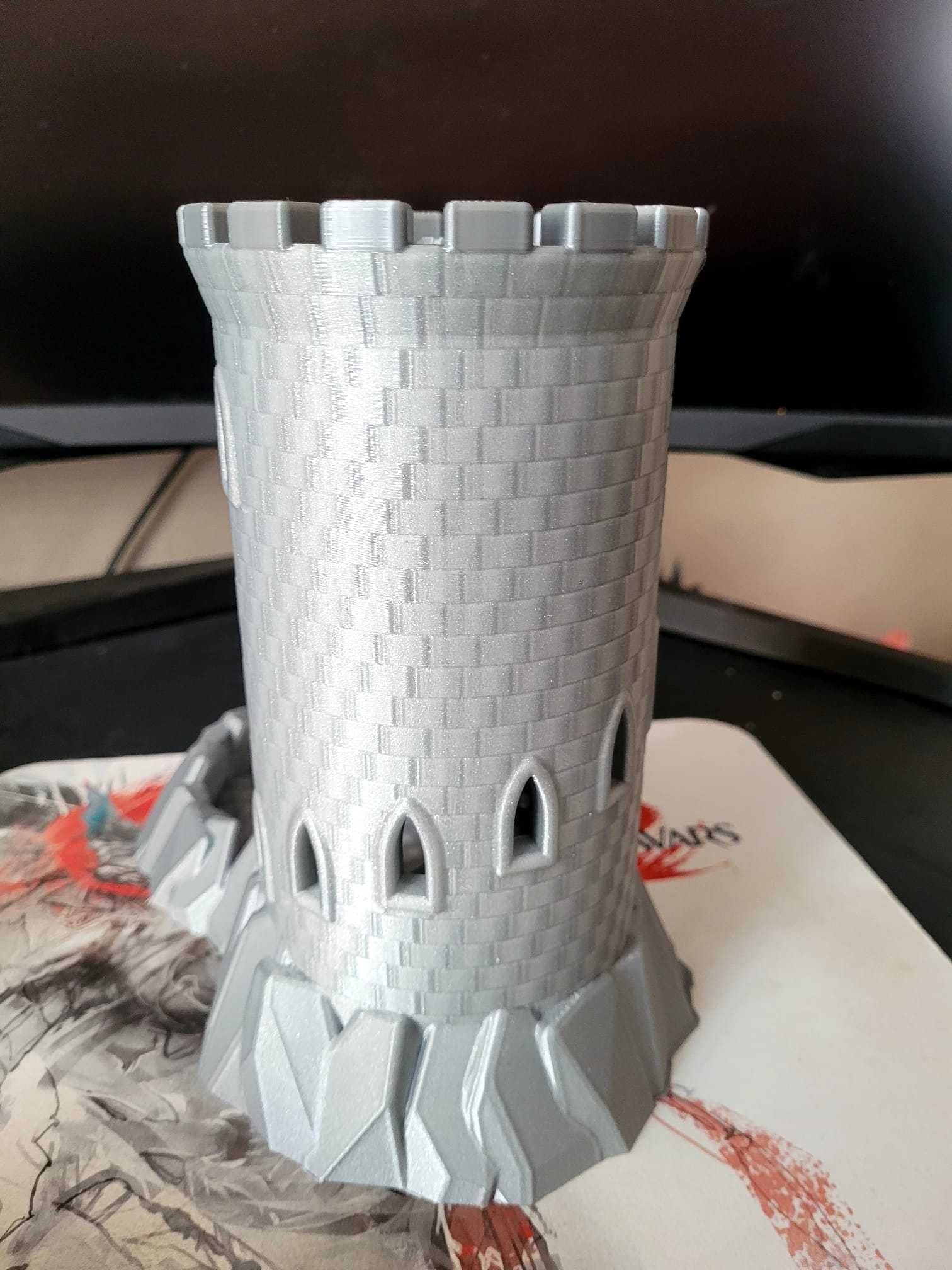 Dice tower wieża do kości masywna zamek RPG