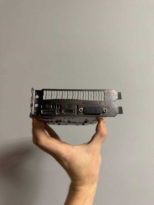 Ігрова відеокарта Asus GeForce GTX 1050 2GB GDDR5