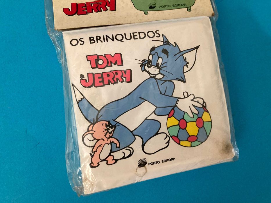 Livro do banho Tom & Jerry Porto Editora Anos 80