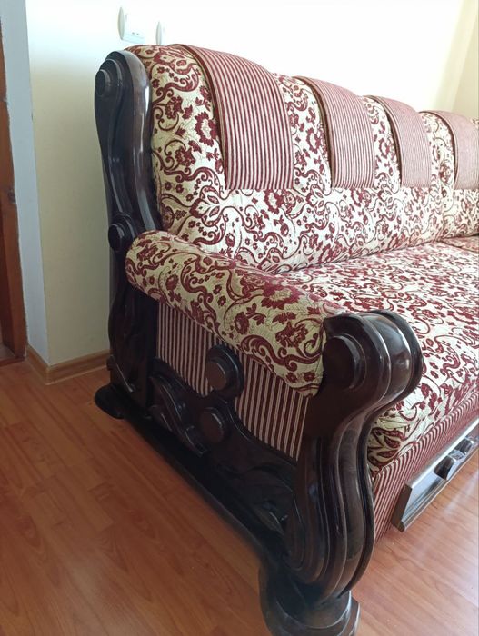 Кутовий диван, диван