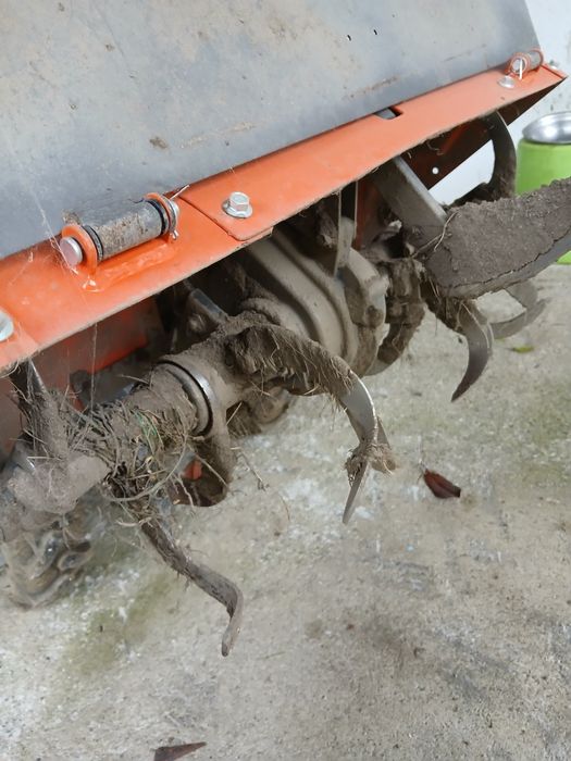 Motocultivador anova