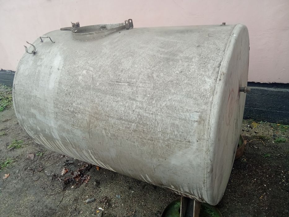 Продам.  Бочку.  Оп.