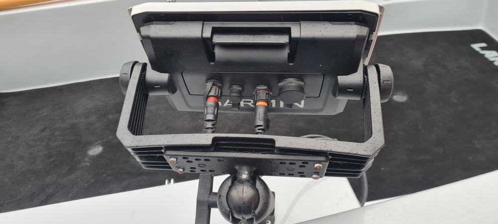 Echosonda GARMIN ECHOMAP plus 92SV