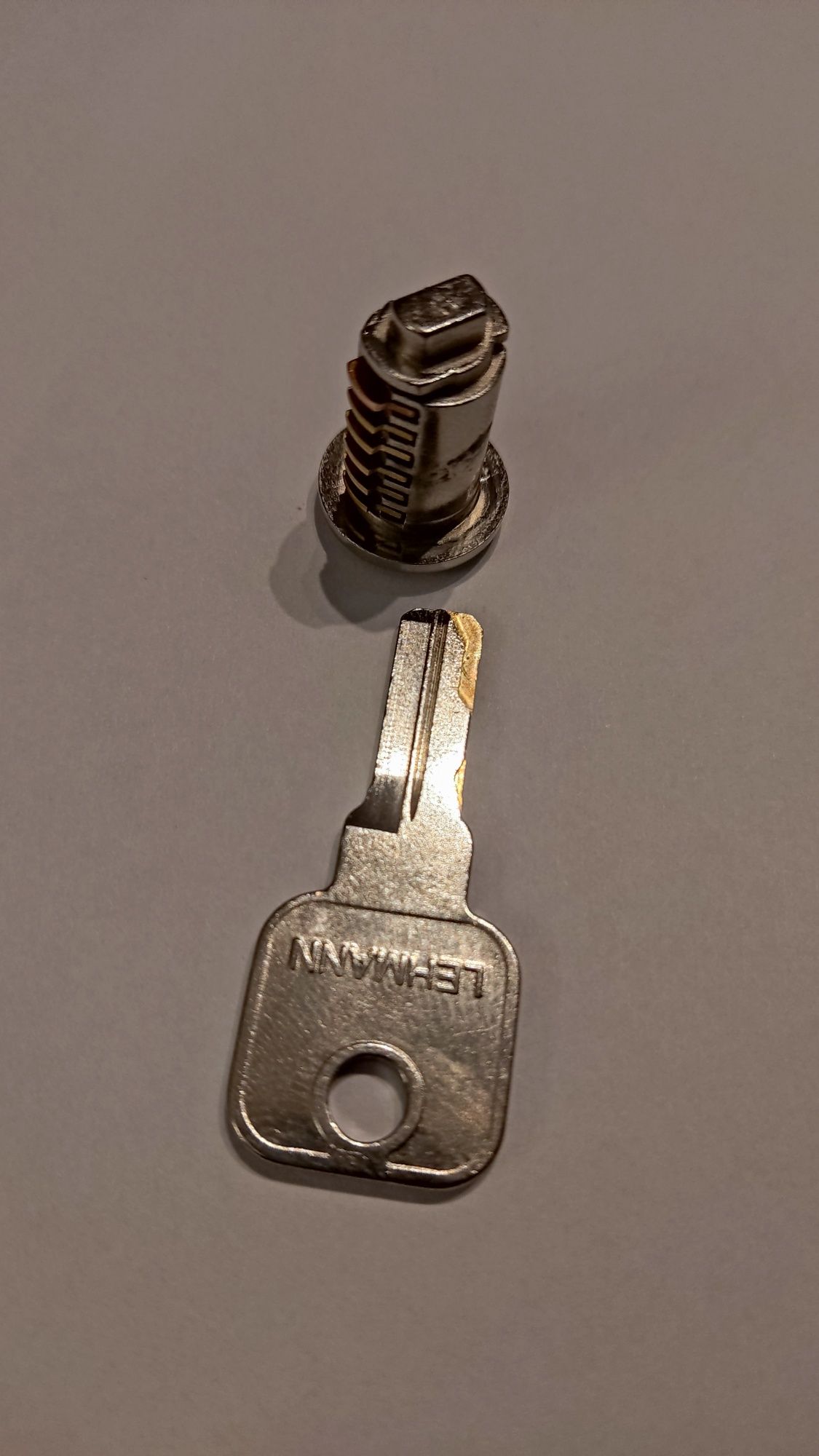 Wkładka zamka meblowego Lehmann cylinder 16,5