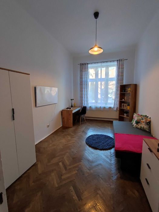 Duży ładny pokój  w mieszkaniu  w samym centrum Rzeszowa,