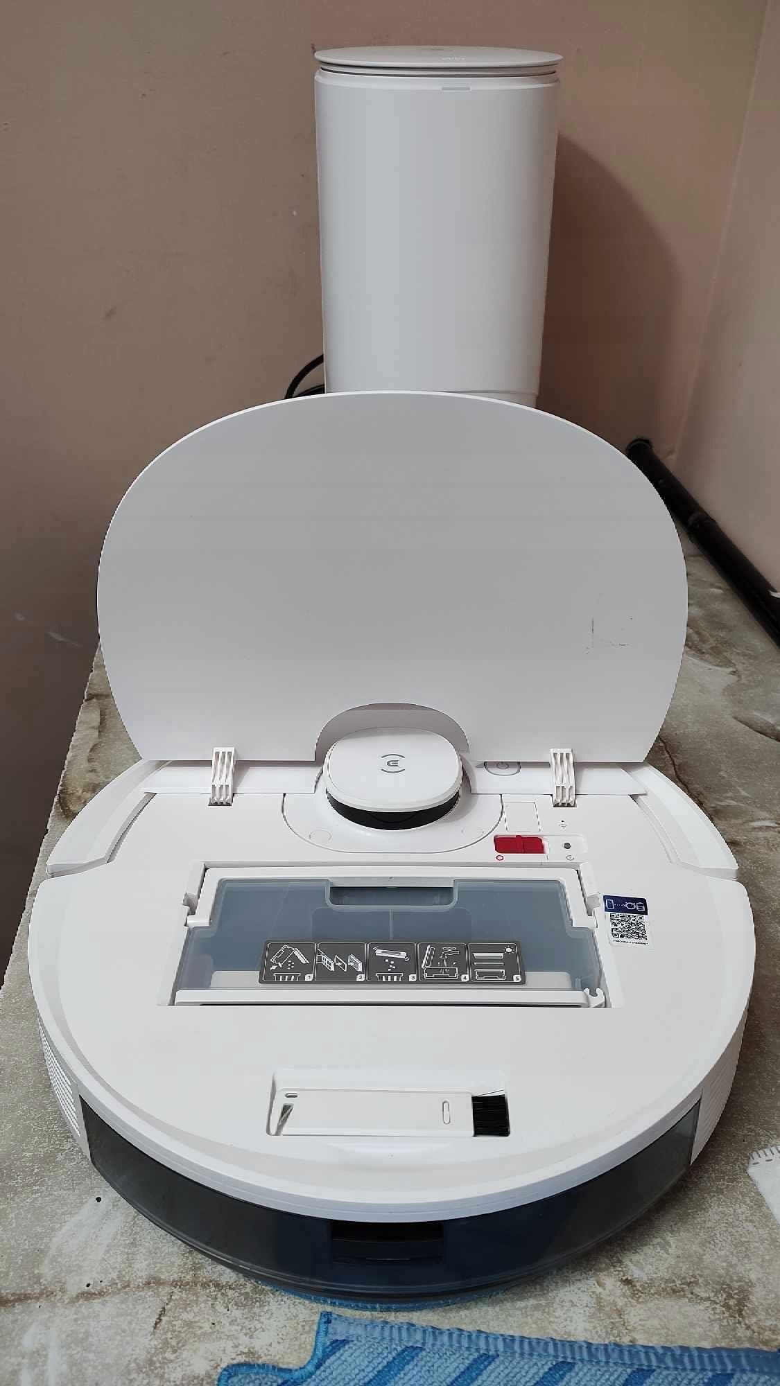 Robot sprzątający Ecovacs Deebot N8 Pro+ biały