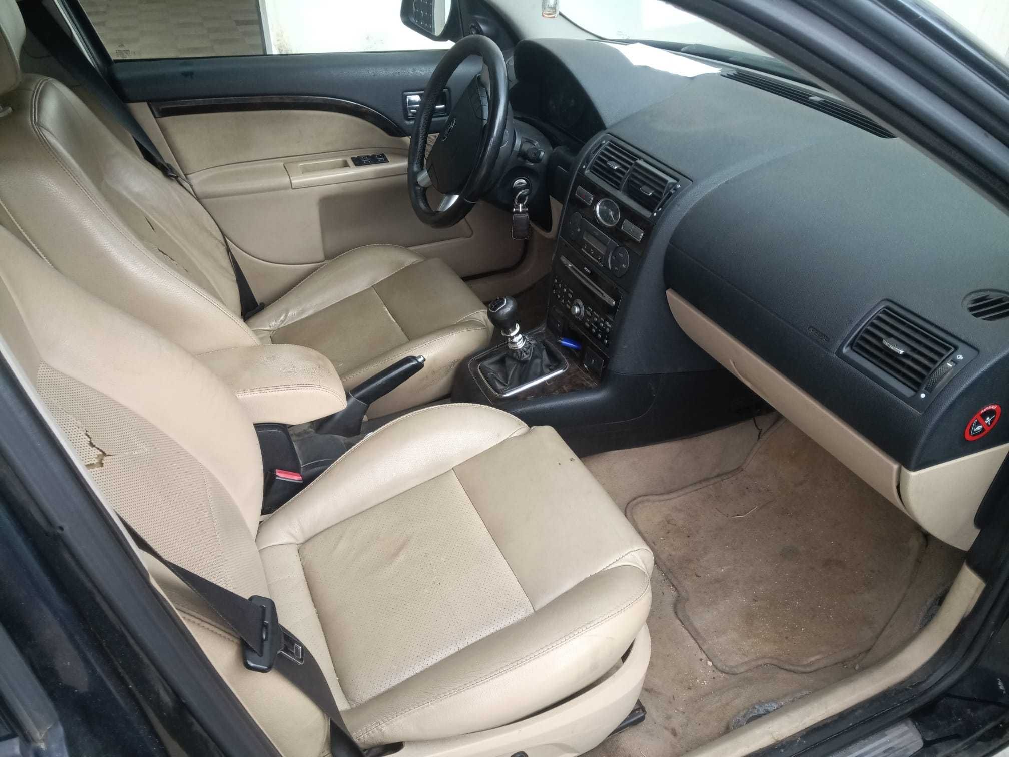 FORD Mondeo Ghia 2005
