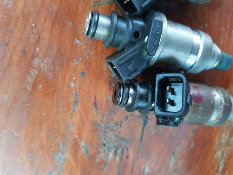Продам форсунки honda civic 6