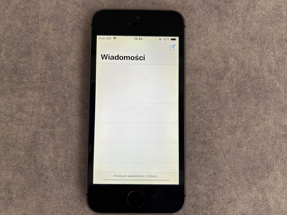 Apple iPhone 5s 16 GB srebrny