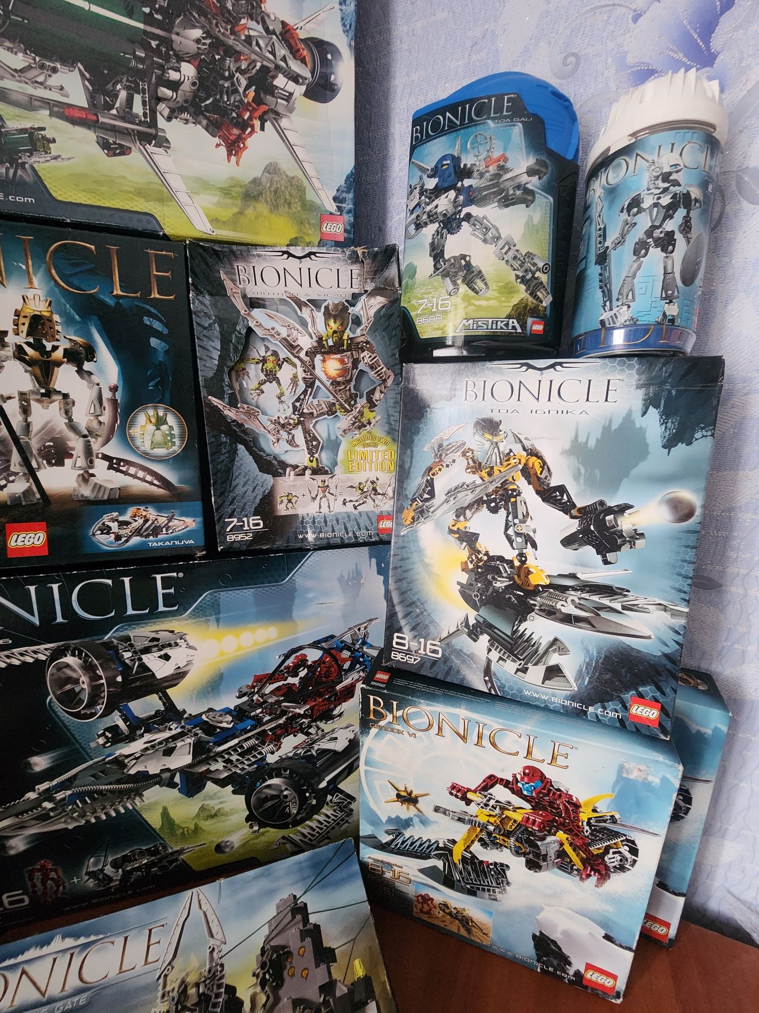 LEGO Bionicle раритетные новые наборы, запакованы