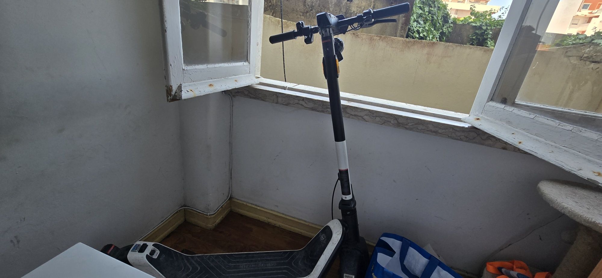 Trotinet eletrica NIU Qi3 Sport
