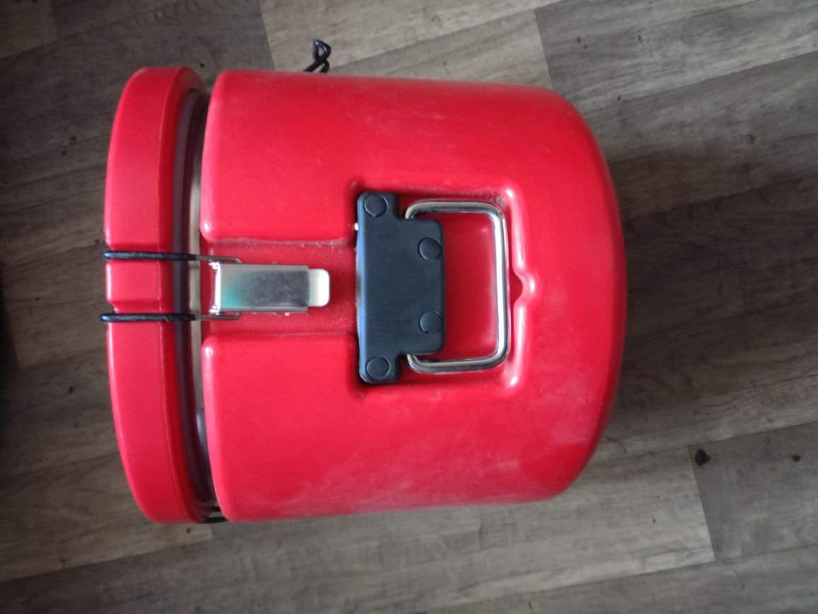 Plastikowy termos transportowy 15L