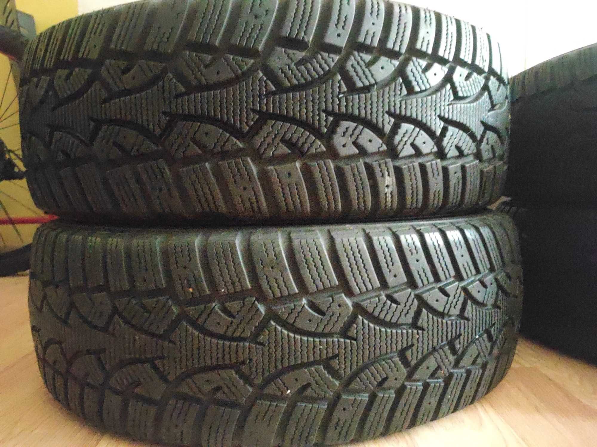 Opony zimowe GAUTH-PNEUS 205/60R16 92H.