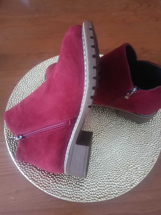 Botin com fecho sola borracha