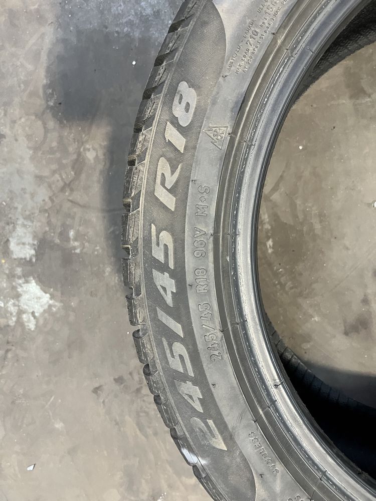 245/45/18 Pirelli Winter Sottozero 3 SEAL-INSIDE  96V