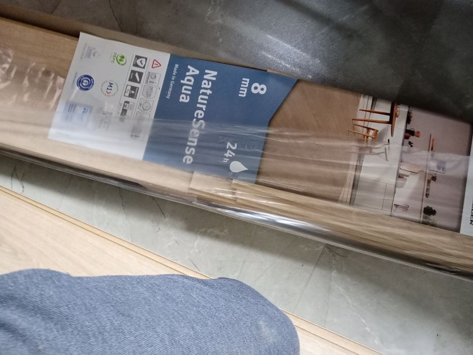 Panele podłogowe 8mm