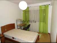 Quarto para menina estudante