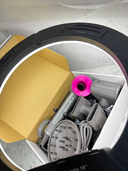 Фен-стайлер  1600 — потужність без шкоди для волосся