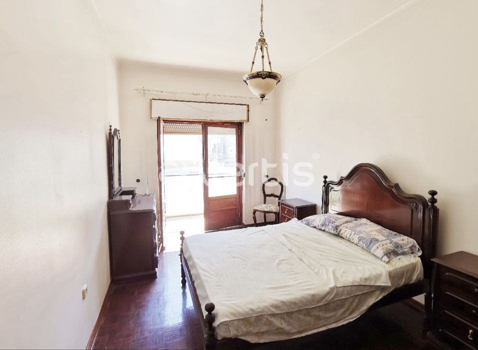 Mesas de cabeceira (par)