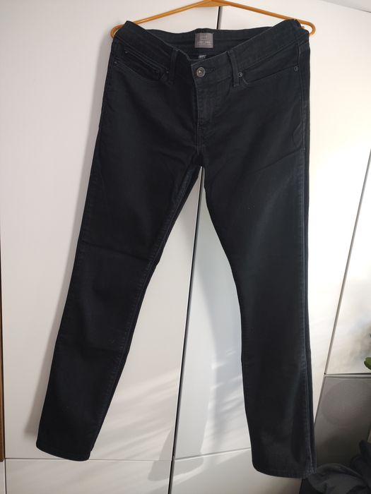 Spodnie damskie Lewis