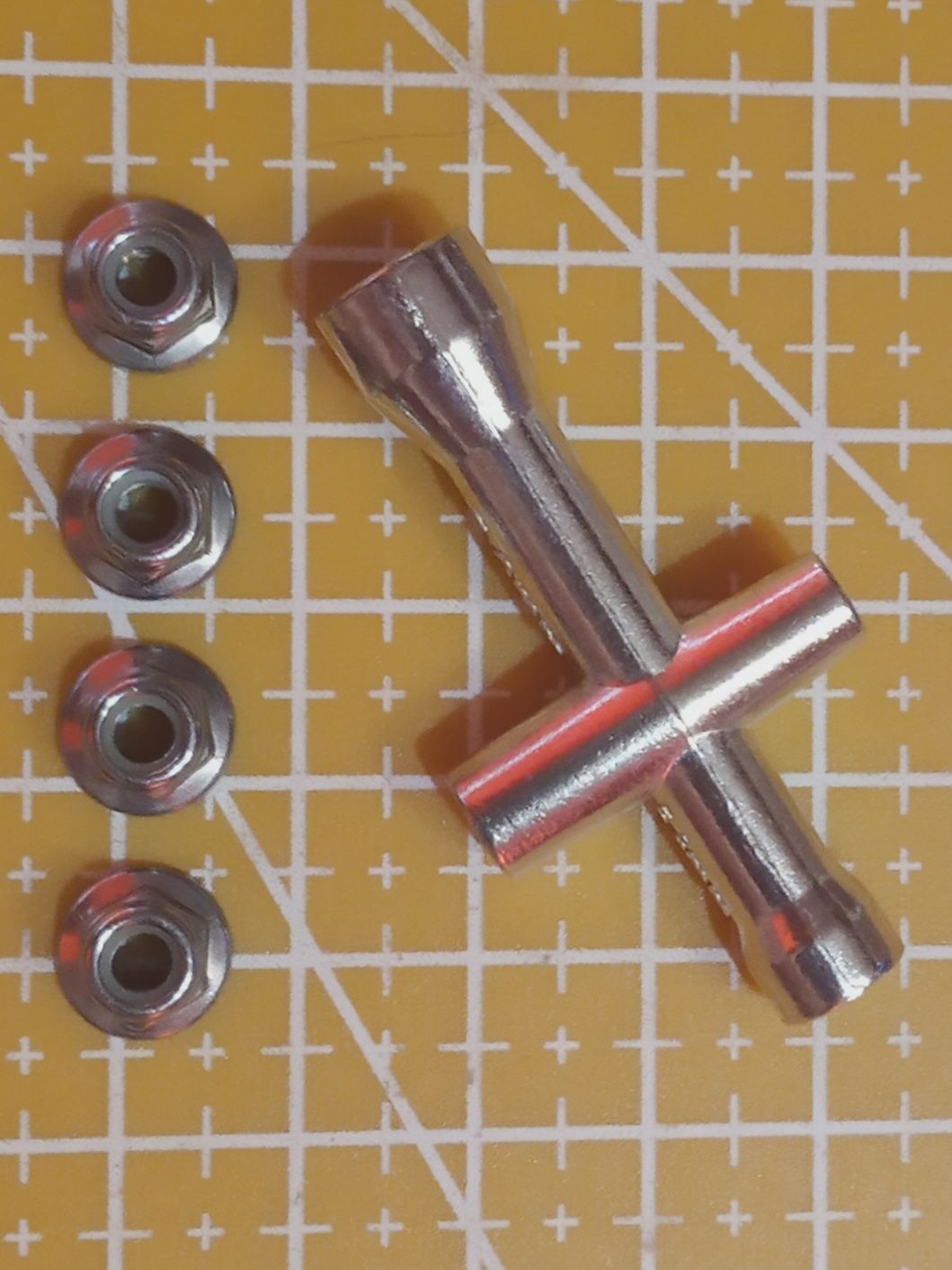 Klucz do kół modelu zdalnie sterowanego rc 7mm 5,5mm 5mm 4mm TRX SCX