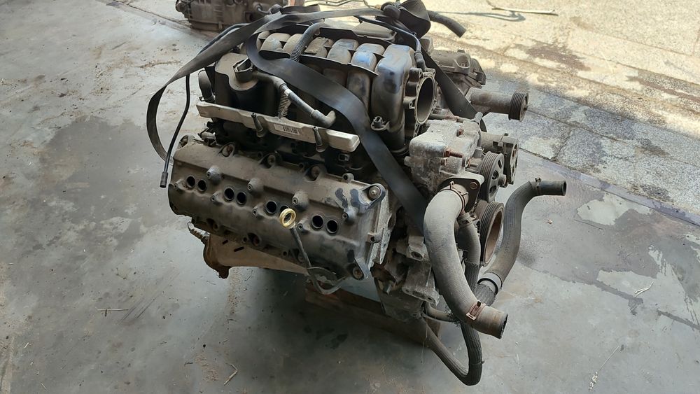 Dodge Charger 12r silnik 5.7 hemi