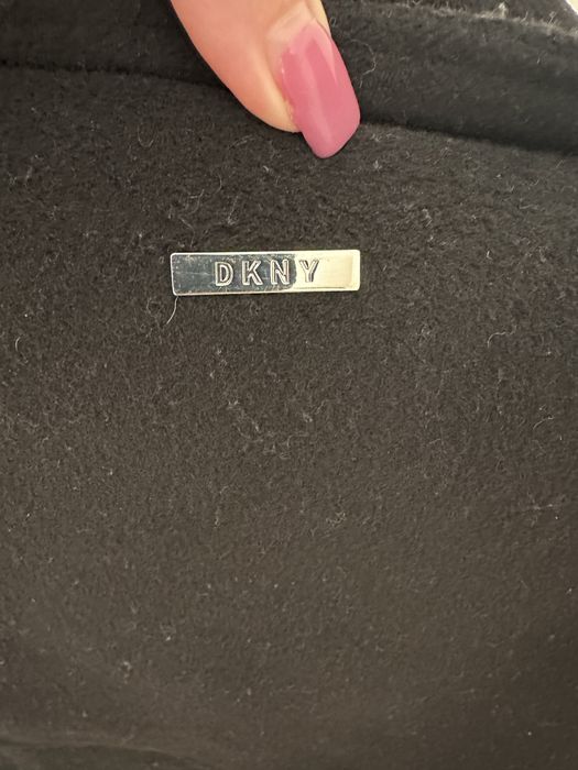 Пальто кашемірове DKNY