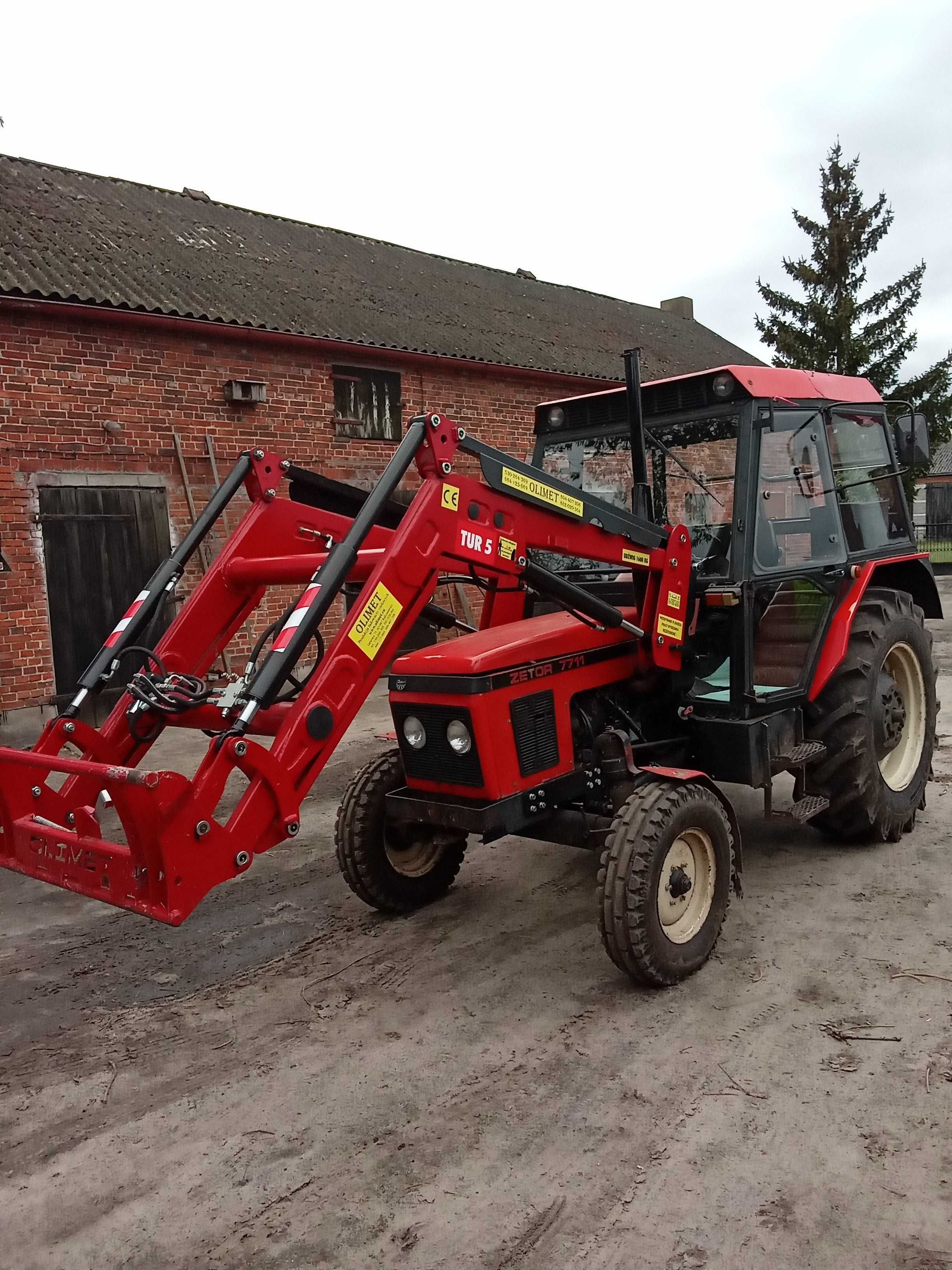 Sprzedam zetor 7711 + nowy tur