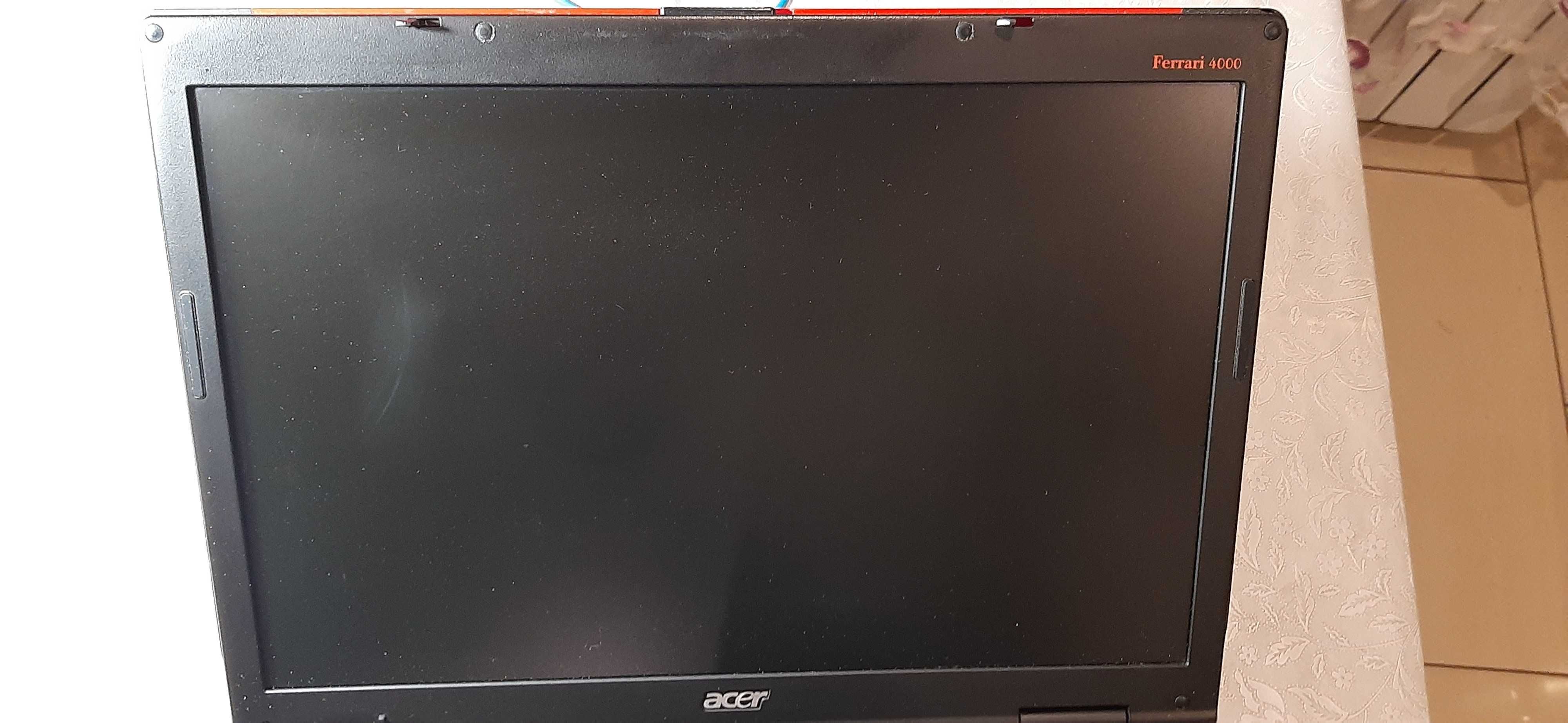 Acer Ferrari 4000