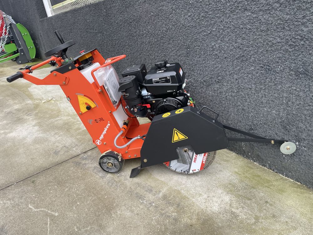 Cortador asfasto com motor KOHLER
