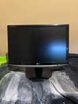 Monitor LG W1952TQ