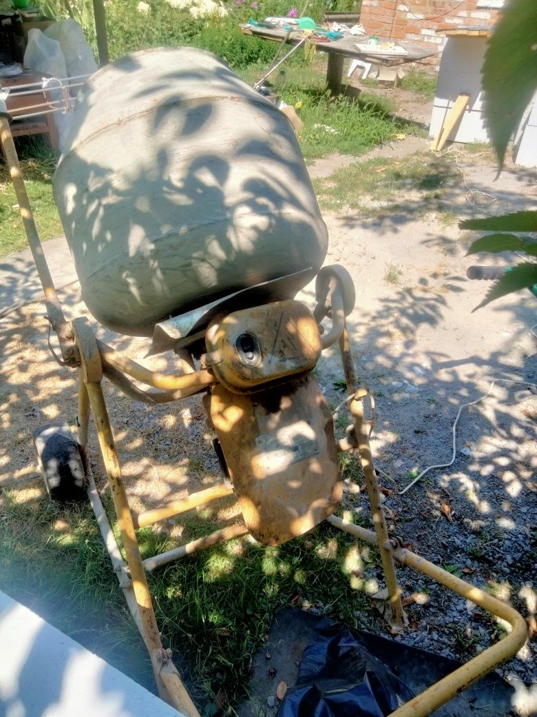 Оренда бетономішалки