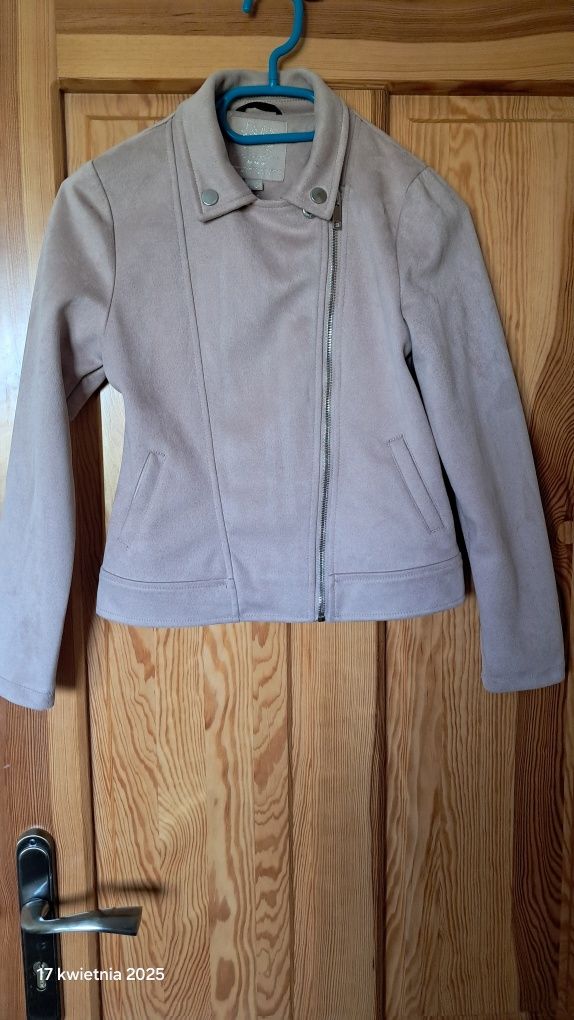 Wiosenna kurteczka roz 146 h&m