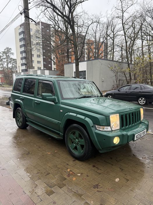 Jeep Commander 3.0 дизель автомат 2006 год 4*4