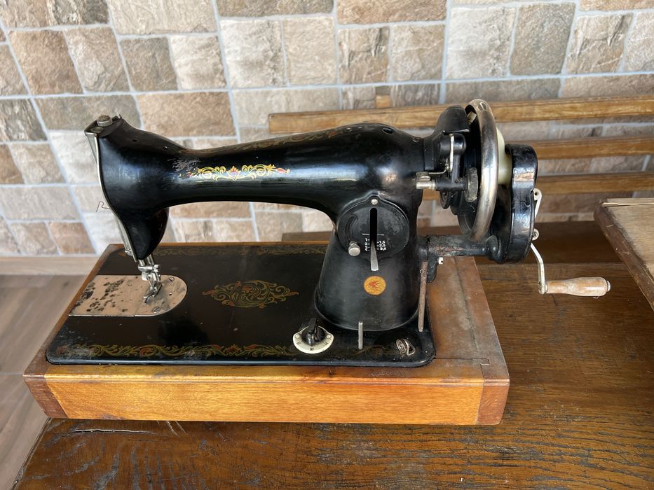 Швейна машинка подольського класу 2M-34 1976 р