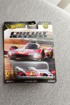 Hot wheels Ferrari 499P