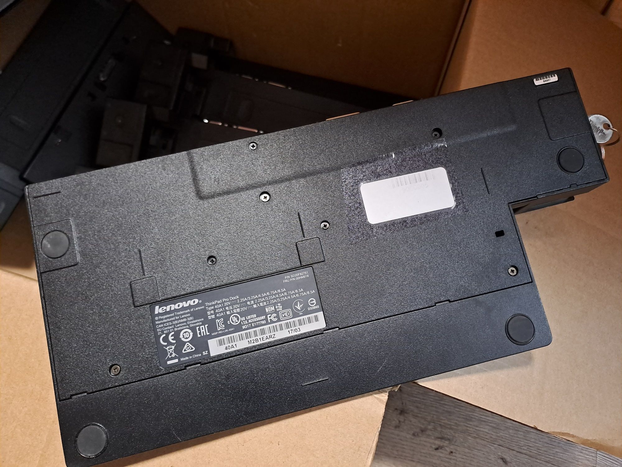 Stacje dokujące Lenovo ThinkPad i DELL