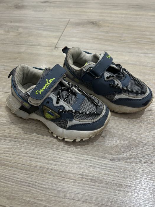 Дитяче взуття кросівки на хлопчика  Розмір 27