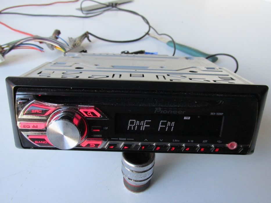 Radioodtwarzacz radio cd pioneer aux